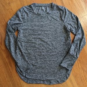 Athleta Uptempo Long Sleeve Top sz Medium